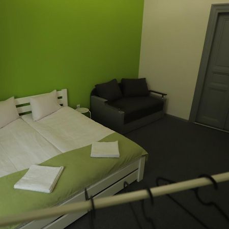Family Hostel Lviv Exterior photo