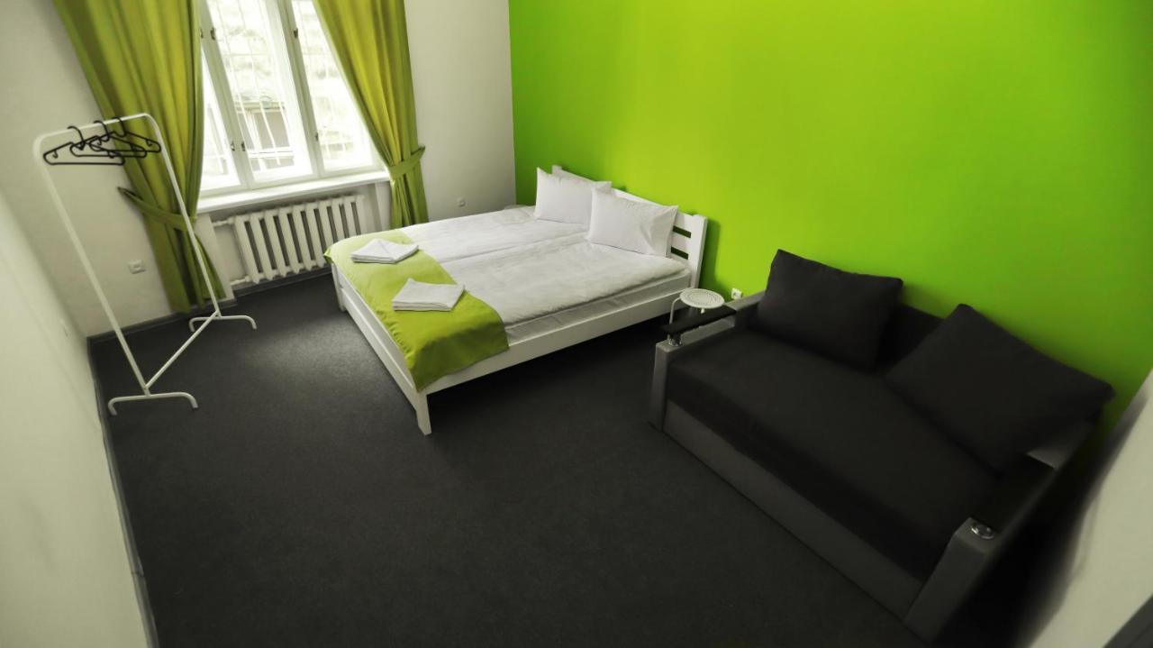 Family Hostel Lviv Exterior photo